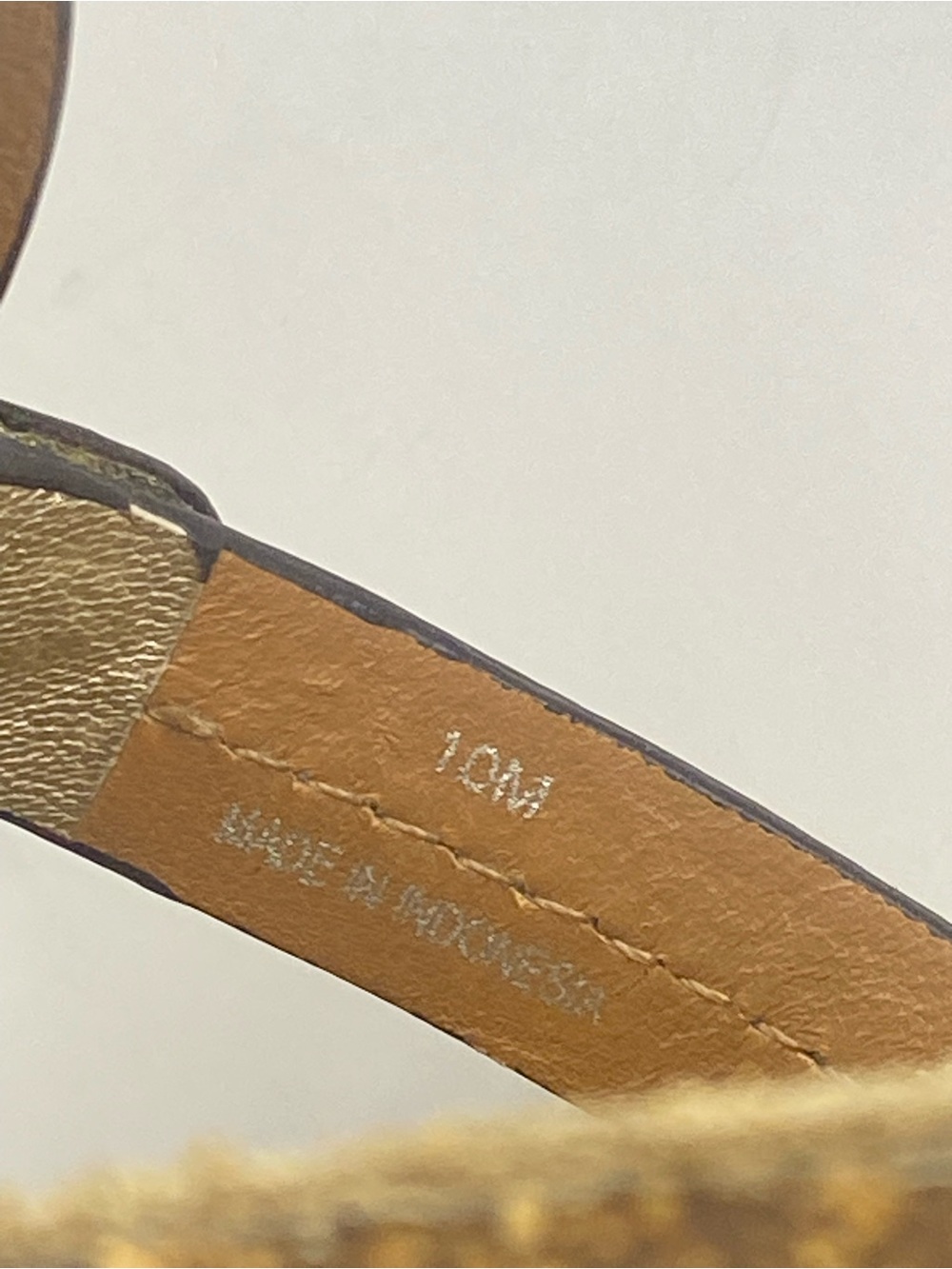 Tory Burch Miller Cloud Metallic Gold Cork Footbed Thong Sandals size 10 EUC - Picture 11 of 11